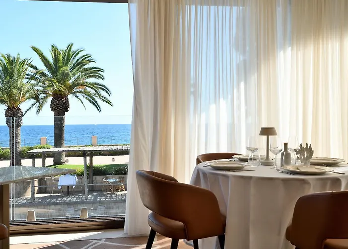 La Reserve Esterel Отель