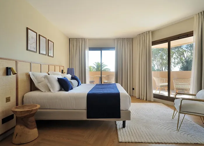 La Reserve Esterel 4*